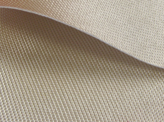 Dệt Silica Vải dệt thoi Bảo vệ hiệu suất cao và chịu nhiệt độ cao cho nhân viên và thiết bị