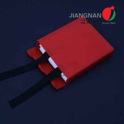 Chăn chống cháy bằng sợi thủy tinh 430G / mét vuông để chuẩn bị cho trường hợp khẩn cấp Chăn chống cháy