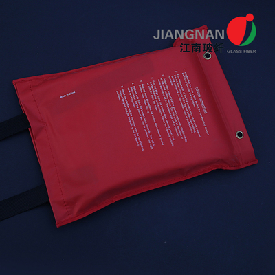 Chăn chống cháy trắng 1,2 * 1,2m được đóng gói trong túi mềm hoặc chăn chống cháy hộp cứng
